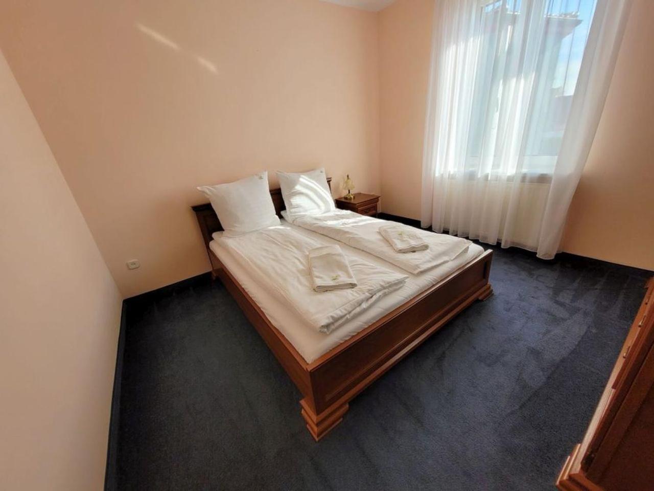 Pensjonat Spa U Tomasza Ниешорце Екстериор снимка