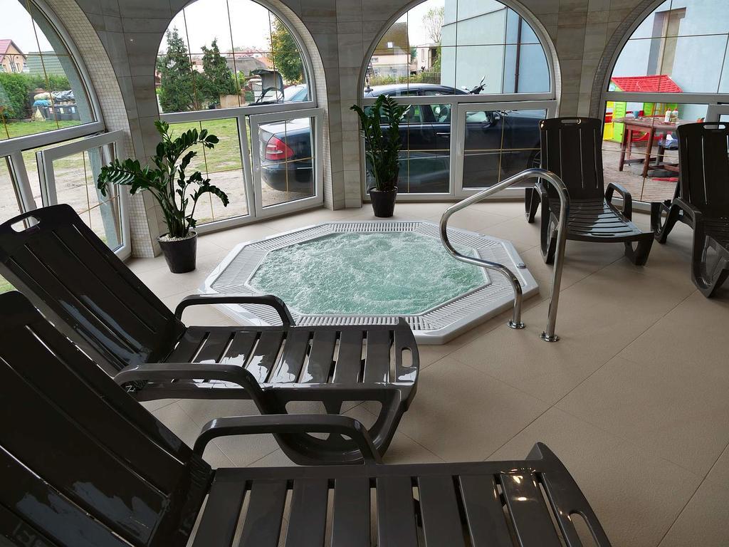 Pensjonat Spa U Tomasza Ниешорце Екстериор снимка